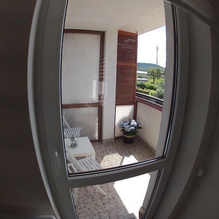 Апартаменты Apartament Alicja Валбжих Экстерьер фото
